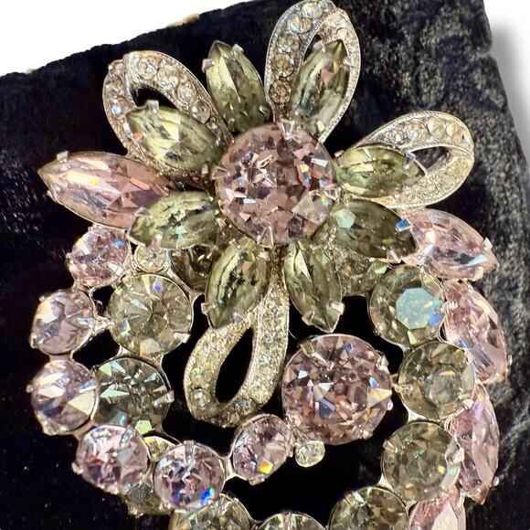 Vtg Eisenberg ICE Signed Swarovski Crystal Floral Spray Silver Tone Brooch 3” - Picture 7 of 17